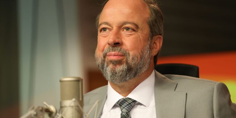 nao-precisaremos-do-horario-de-verao-neste-ano,-diz-alexandre-silveira